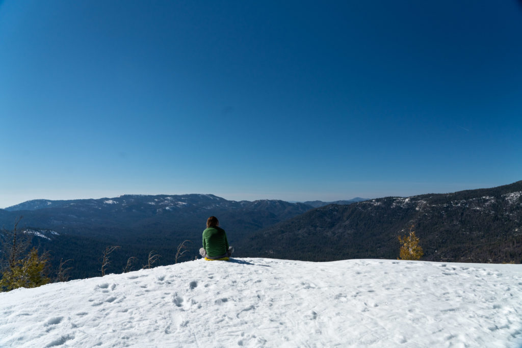 Hiking Mariposa Grove and Wawona Point in Winter